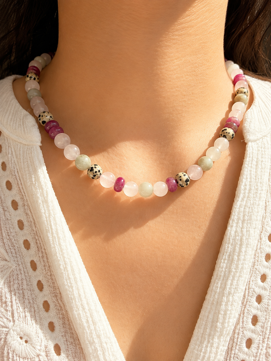 Berry Bloom – Edelstein Halskette in Rosé- und Beerentönen – Ansicht 4