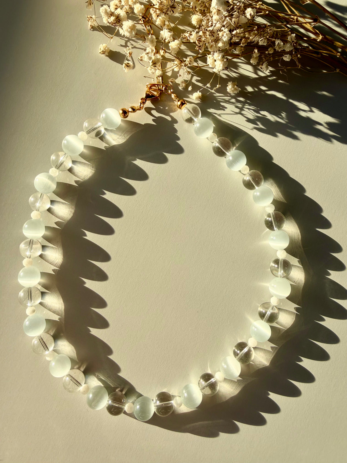 Crystal Moon – Halskette mit Bergkristall, Mondstein und Katzenauge
