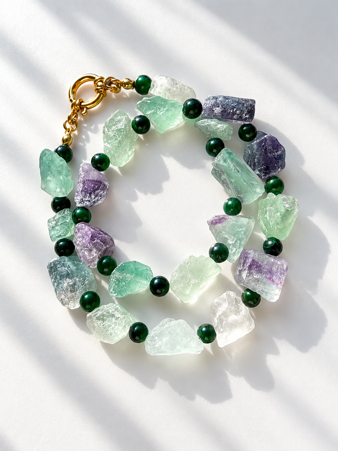 Crystal Forest – Kette mit Fluorit und grünem Tigerauge – Ansicht 3