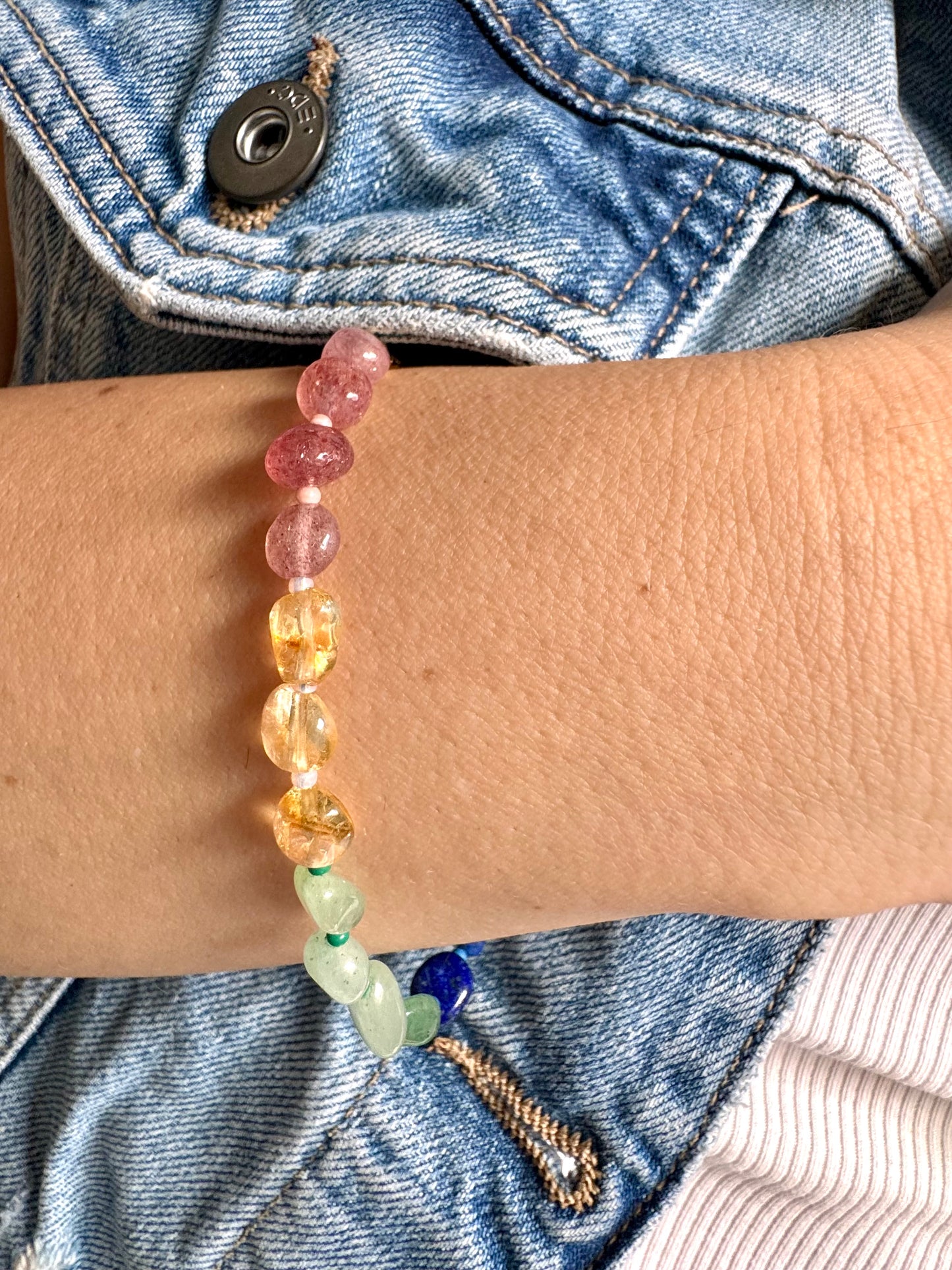 Buntes Edelstein-Armband • Naturstein-Mix • Facettierte Perlen • 18k vergoldet