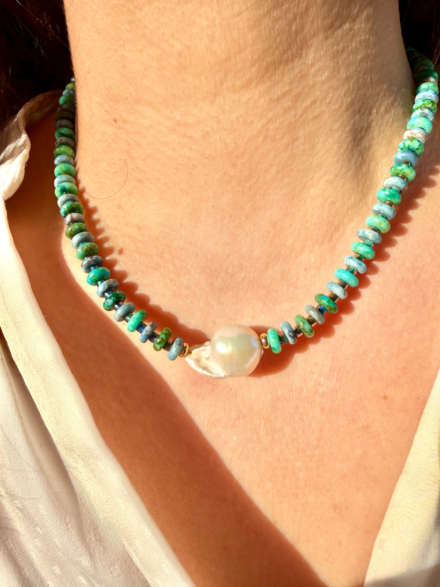 Lagoon Pearl – 18k gold-plated gemstone necklace with freshwater pearl – handmade