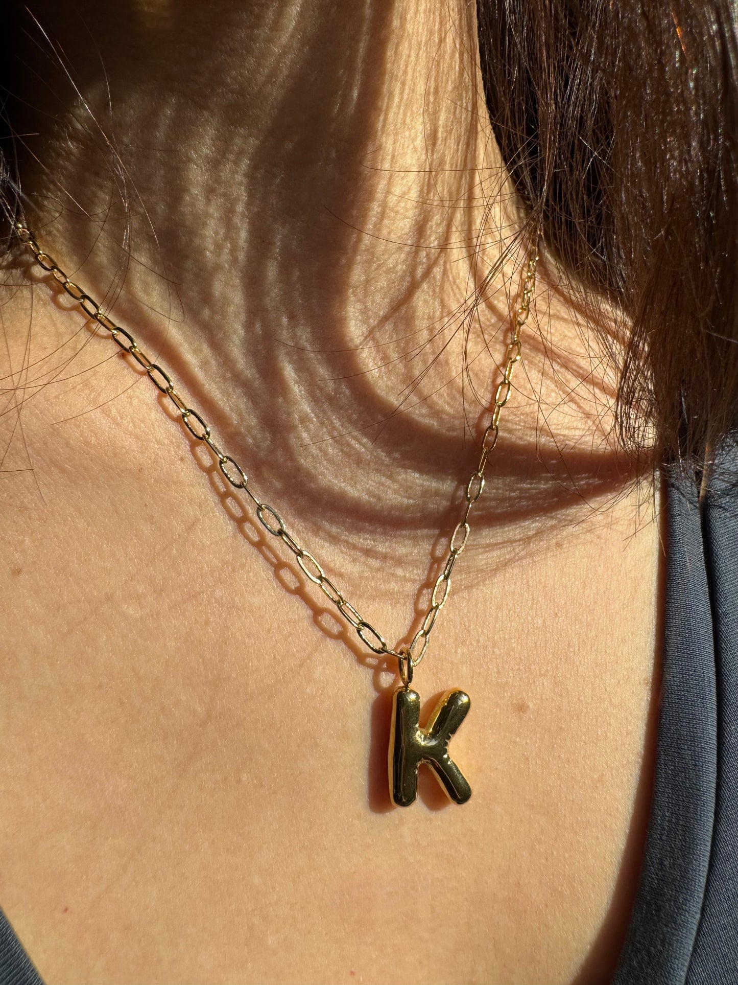 Bubble Letter Pendant – Balloon-style necklace, handmade