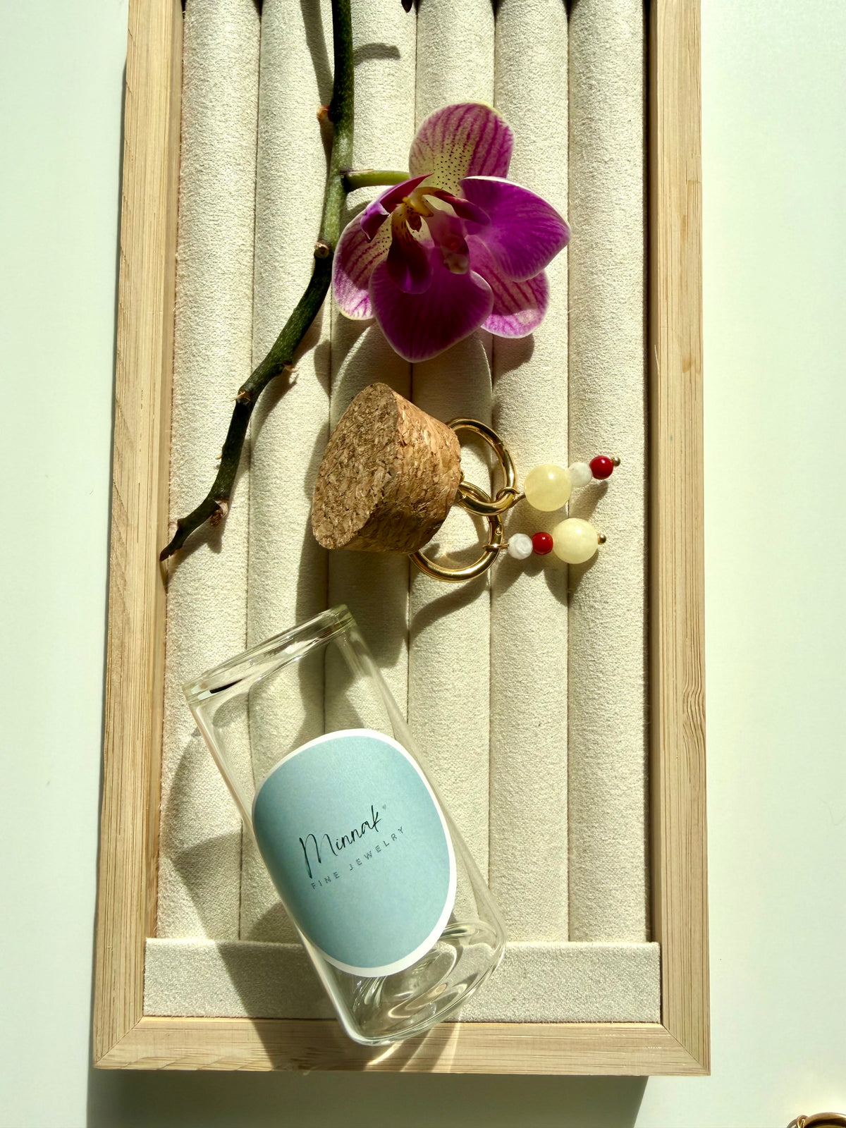 Blush Candy – Ohrringe mit Morganit, Mondstein und Koralle – Ansicht 7