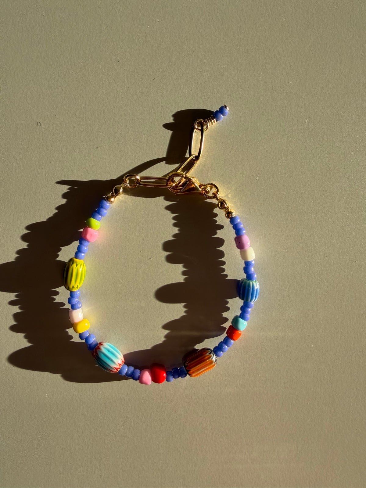 Color Pop – Armband mit Miyuki-Perlen und bunten Glasperlen – Ansicht 3