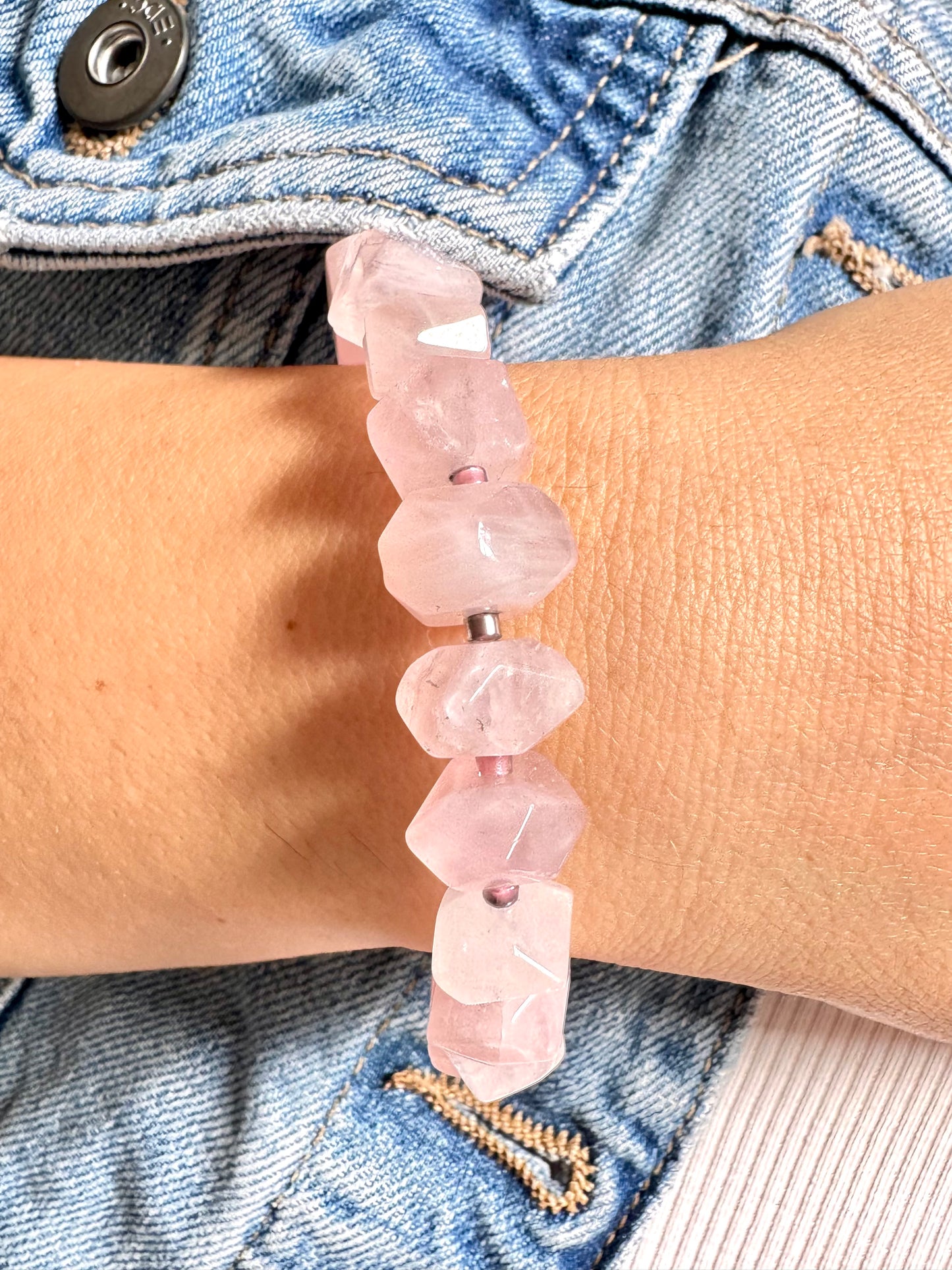Chunky-Armband aus facettiertem Rosenquarz