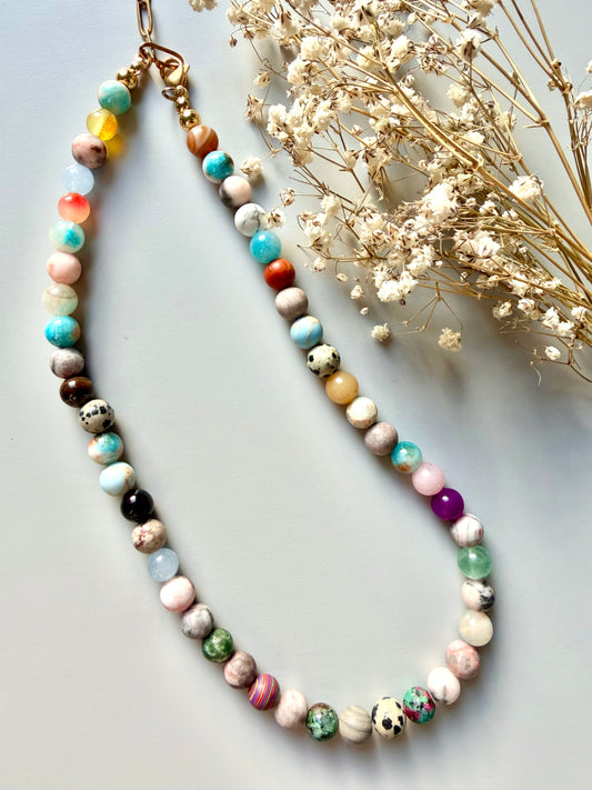 Candy Joy – 18 k vergoldete Edelstein-Halskette mit buntem Steinmix – handgefertigt