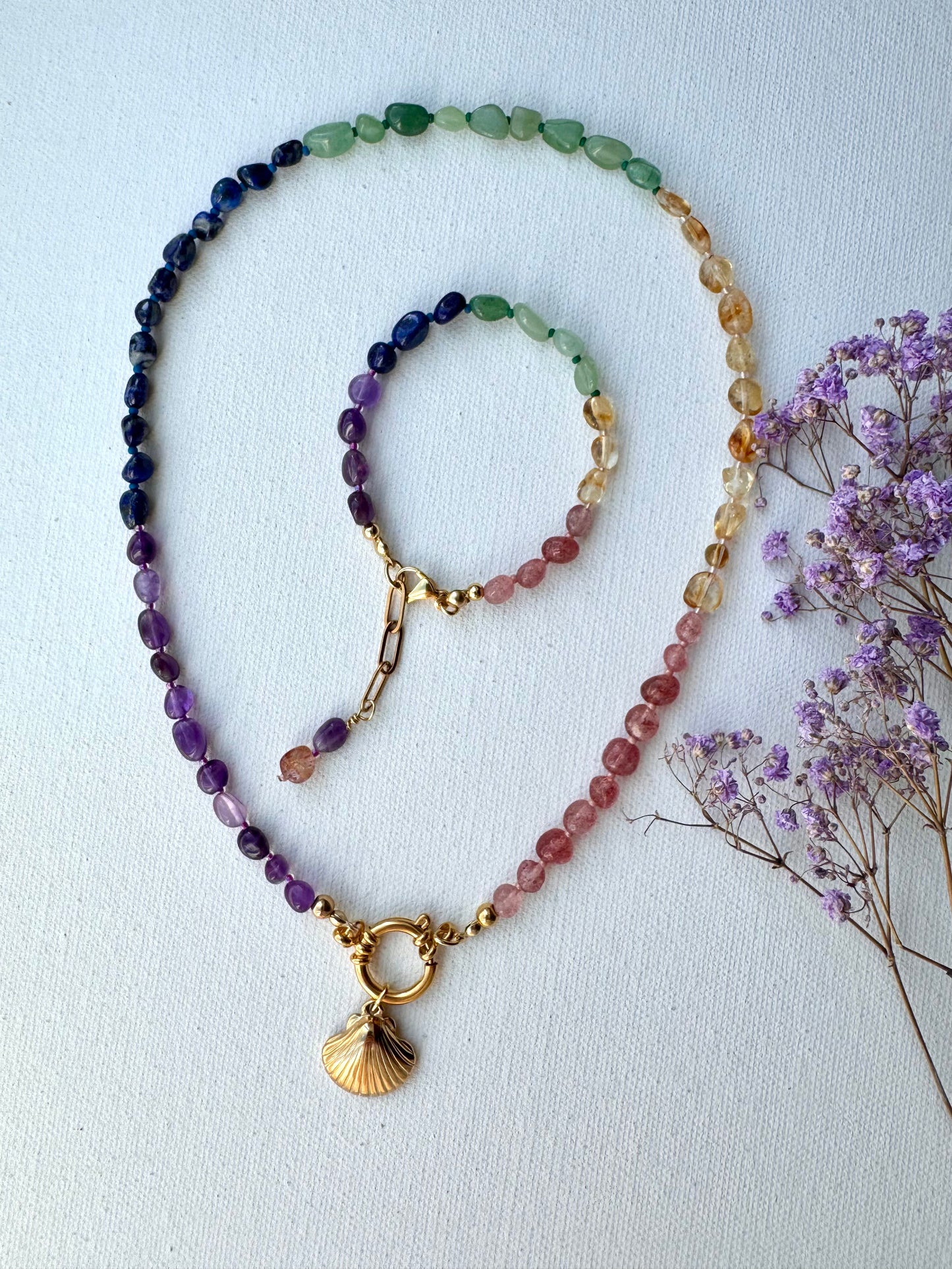 Regenbogen Edelstein-Halskette • Amethyst, Citrin, Aventurin & mehr • 18k vergoldet • Muschel-Anhänger
