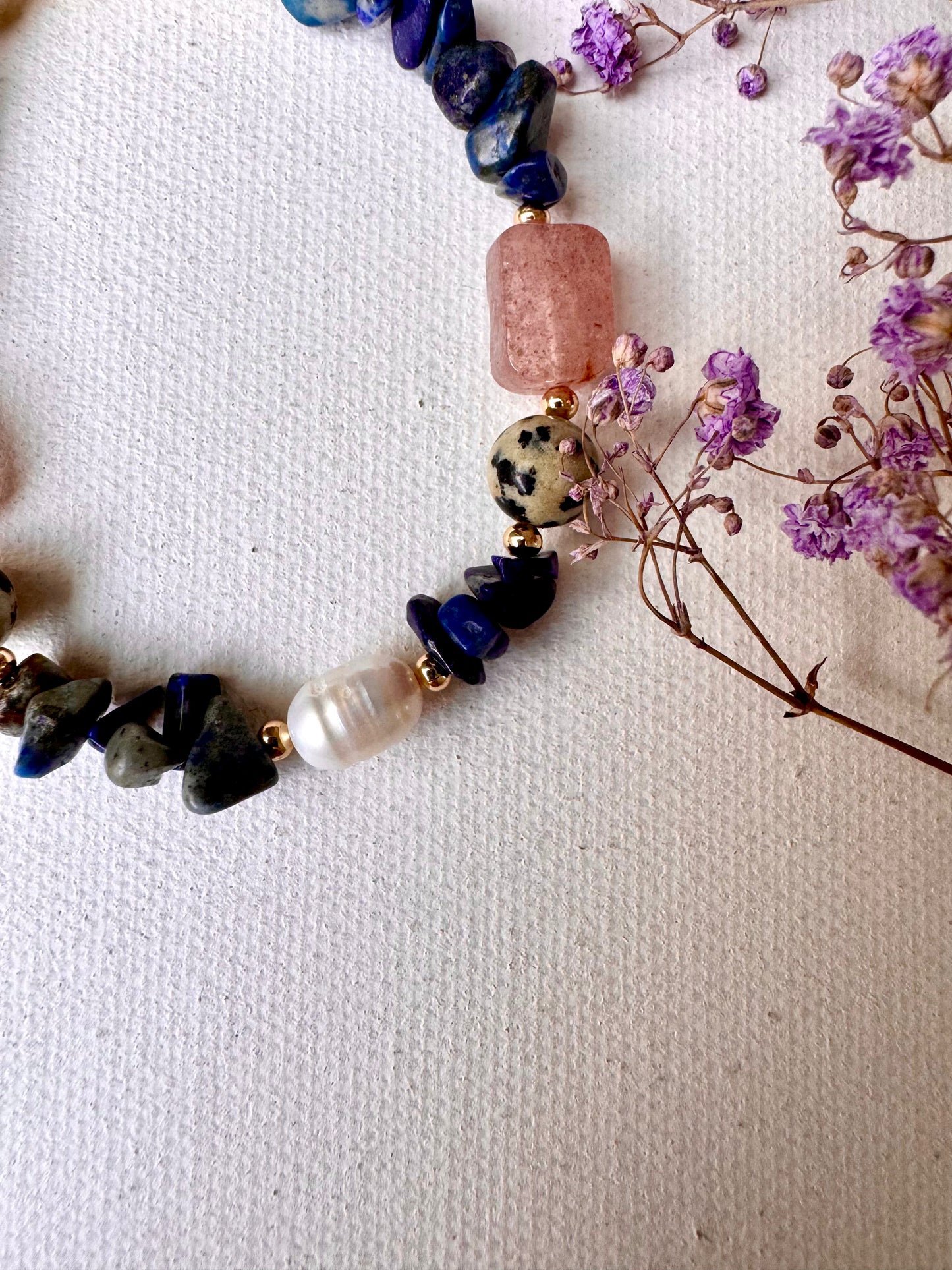 Lapislazuli-Armband mit Dalmatiner-Jaspis & Süßwasserperle