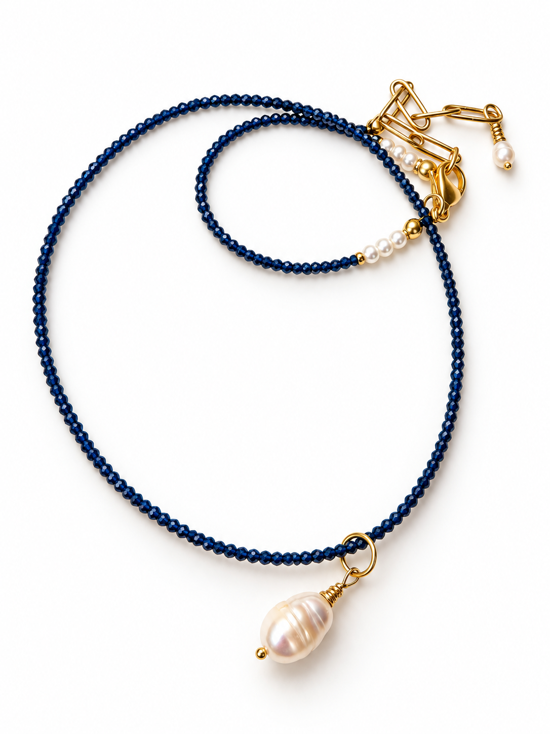 Sapphire Pearl Calm – Saphirkette mit Süßwasserperlenanhänger