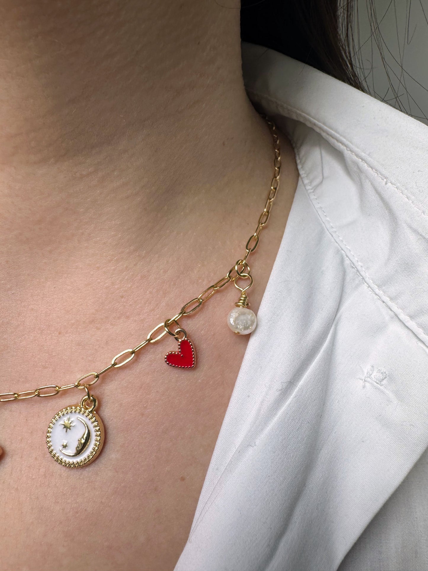 Lucky Charm Necklace – 18k vergoldete Halskette mit Symbolanhängern