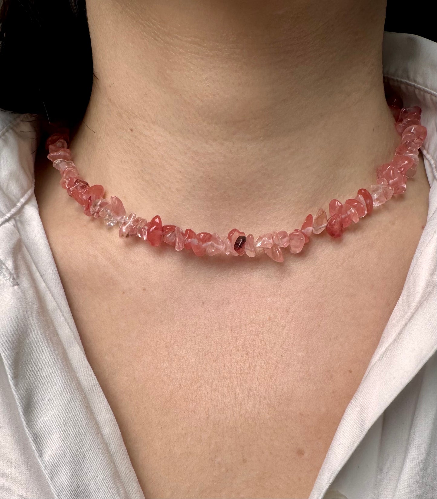 Gem Chip Necklace – 18k vergoldete Halskette mit Edelsteinchips in 4 Farben
