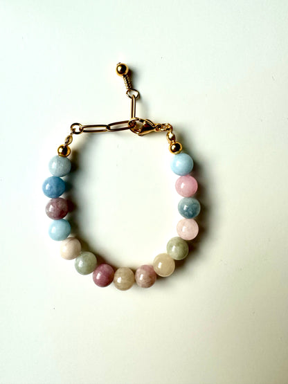 Bubble – Armband aus Morganit-Edelsteinen mit 18k vergoldeten Details – handgefertigt