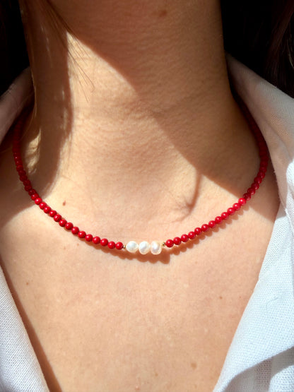Petit Coral – Delicate Coral Necklace with Freshwater Pearls – Handmade