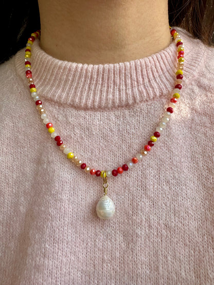 Bunte Edelstein-Halskette • Facettierte Glasperlen & Barockperle • 18k vergoldet