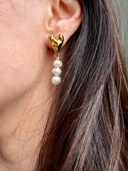 Golden Heart Pearl – Earrings with Heart Detail & Freshwater Pearls – Handmade
