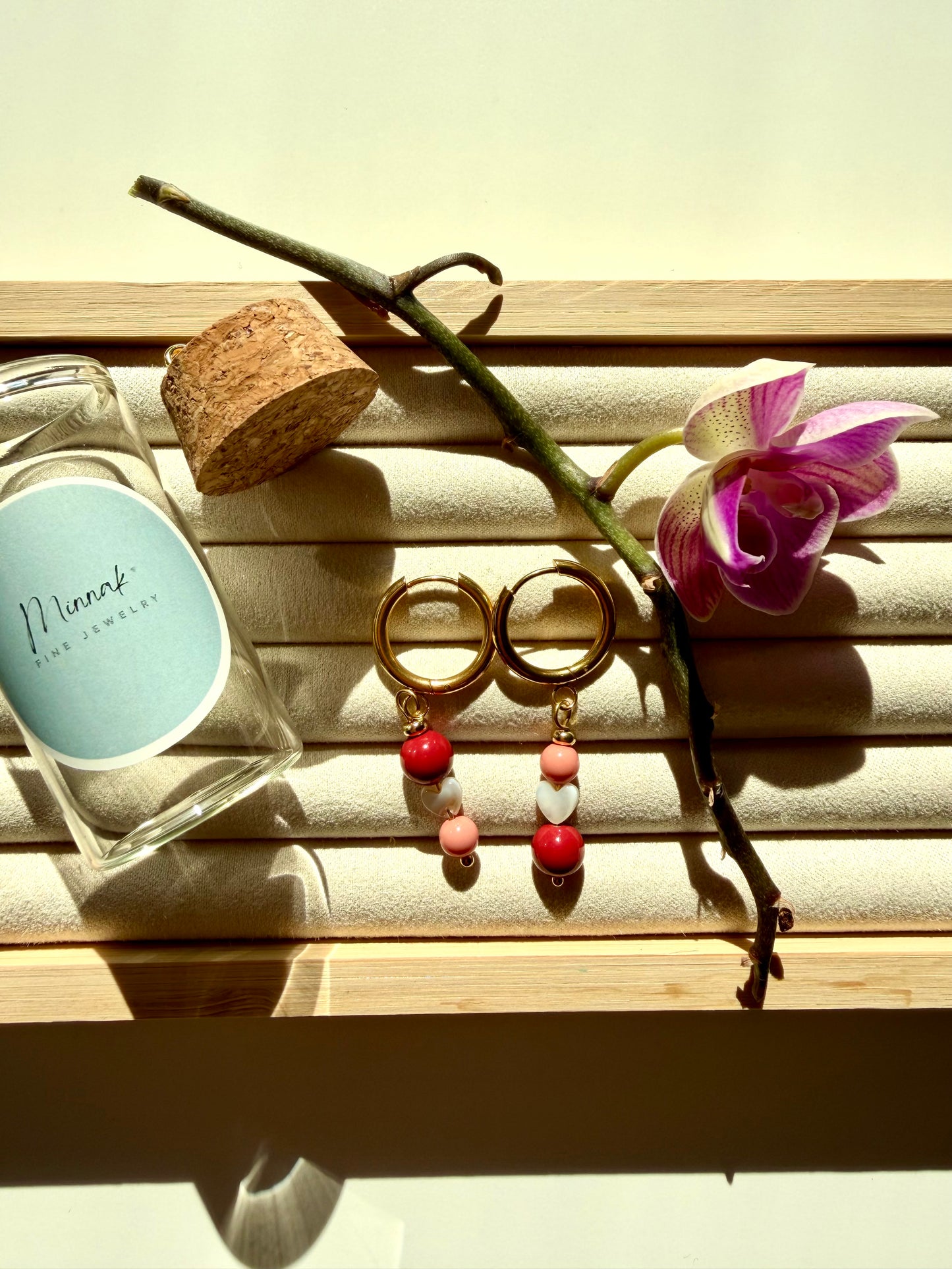 Camille – Ohrringe mit Perlenmix & Edelstahl 18k vergoldet