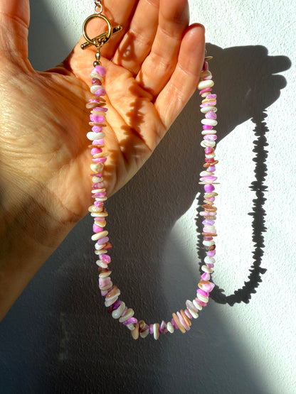 Pink Shell Glow – Muschel Kette in Pink- & Creme-Tönen – handgefertigt