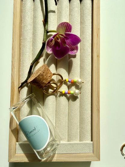 Lumi Pop – bunte Perlen Ohrringe mit Glasperlen & goldenen Creolen – handgefertigt