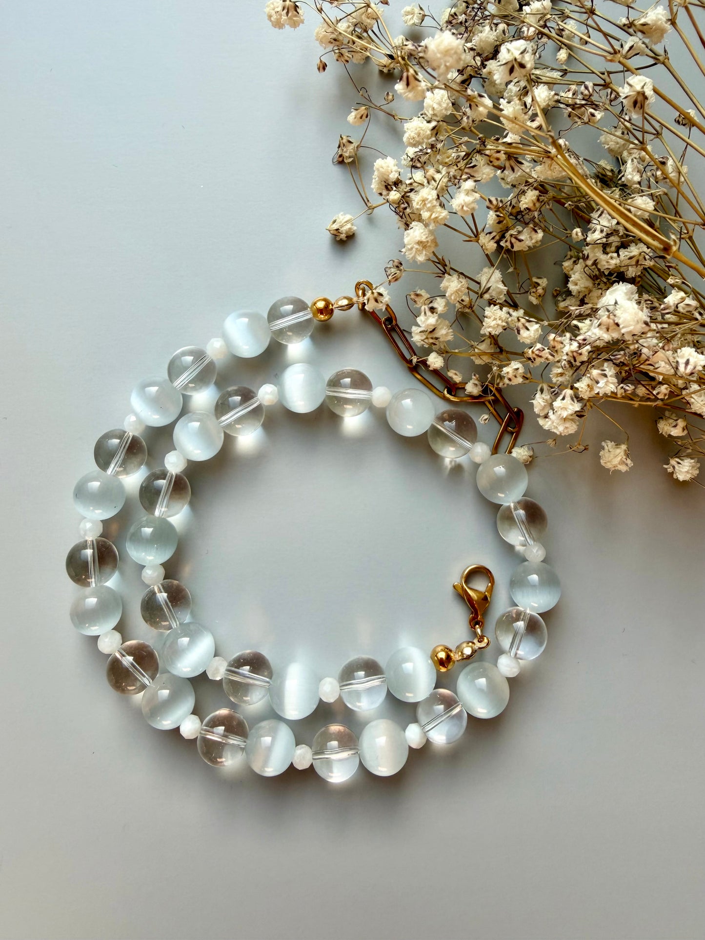 Crystal Moon – Necklace with rock crystal, moonstone &amp; cat's eye – handmade