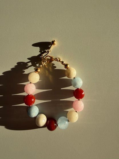 Pastel Grace – Gemstone bracelet made of red agate &amp; morganite – handmade