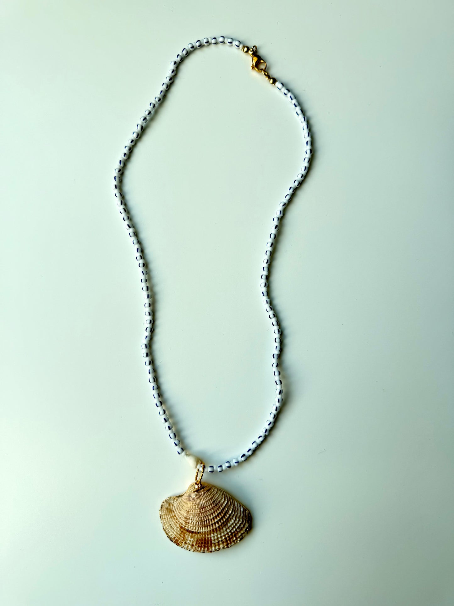 Deep Sea - Shell Necklace with Glass Beads Handmade