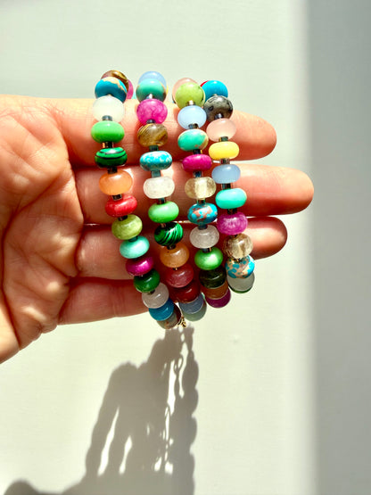 Kaleido Joy – 18k gold-plated gemstone bracelet with a mix of colored stones – handmade