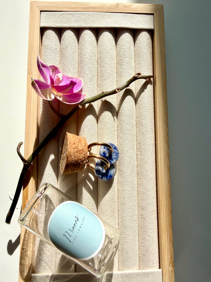 Stone Circle – Gold-plated hoop earrings with natural stone donut pendants – handmade