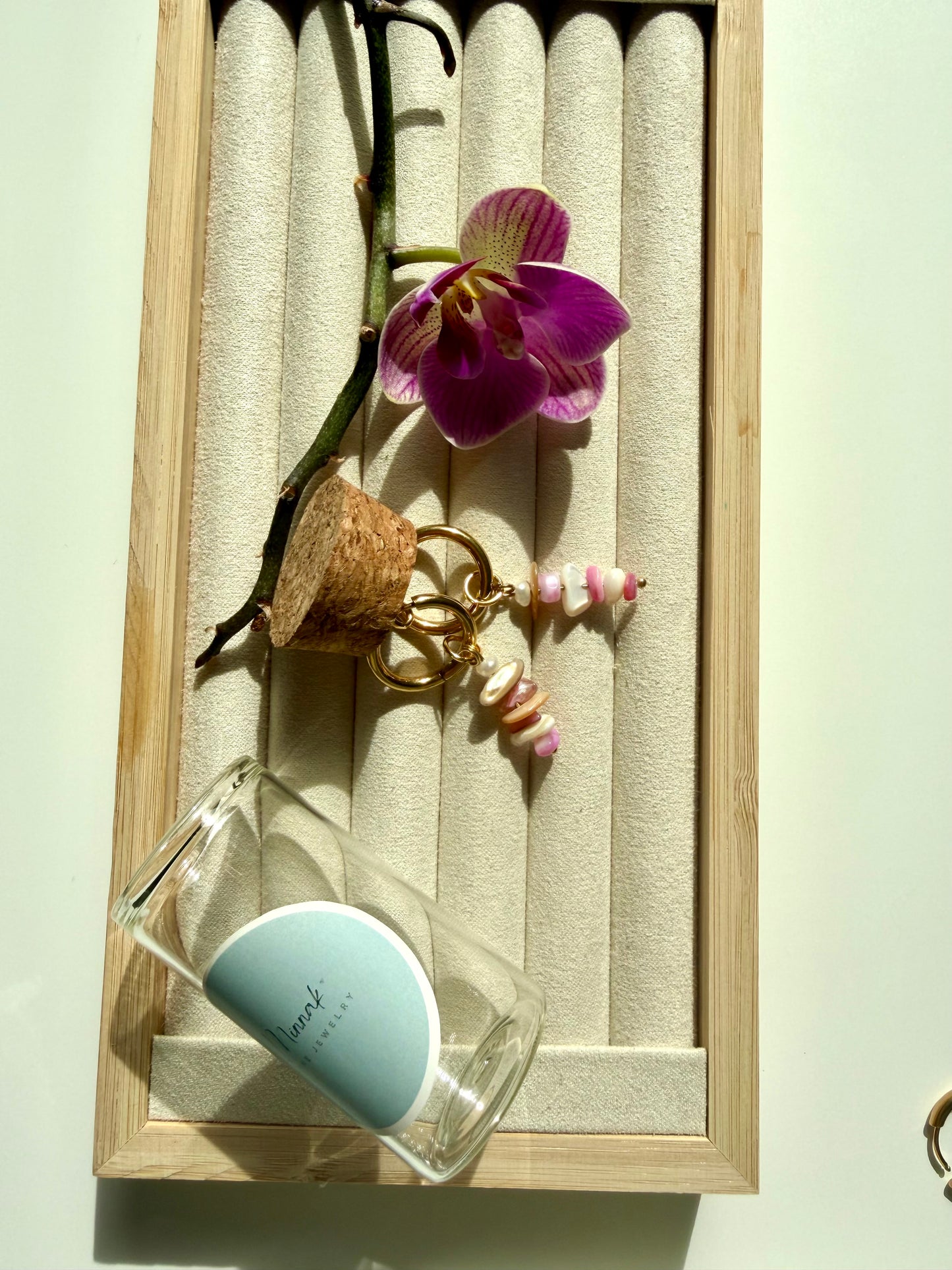 Pink Shell Glow – Ohrringe mit Muschelperlen & Süßwasserperlen – handgefertigt