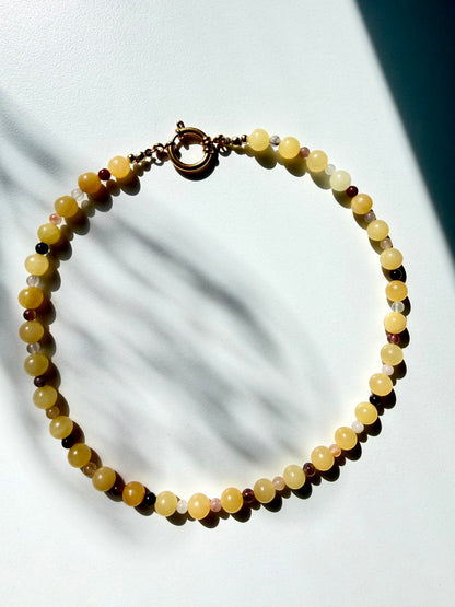 Golden Honey – Honey Perlen & Naturstein Halskette handgefertigt
