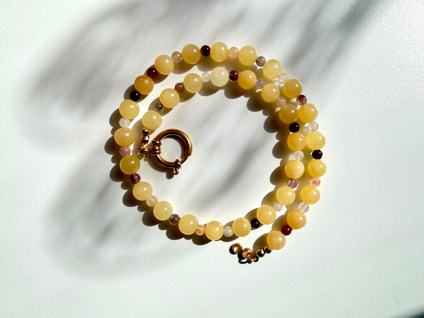 Golden Honey – Honey Perlen & Naturstein Halskette handgefertigt