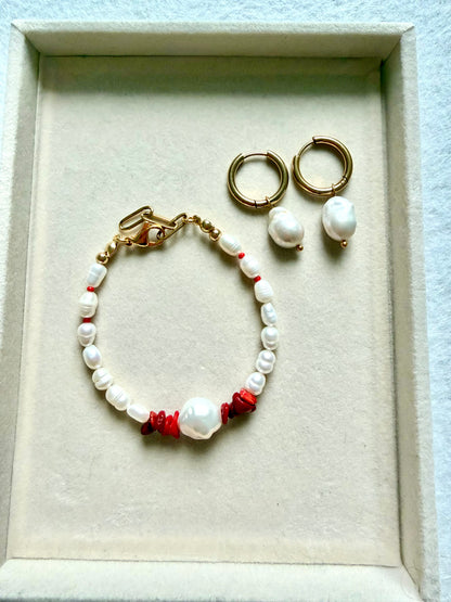 Lina Pearl – vergoldete Creolen mit Barockperlen – handgefertigt