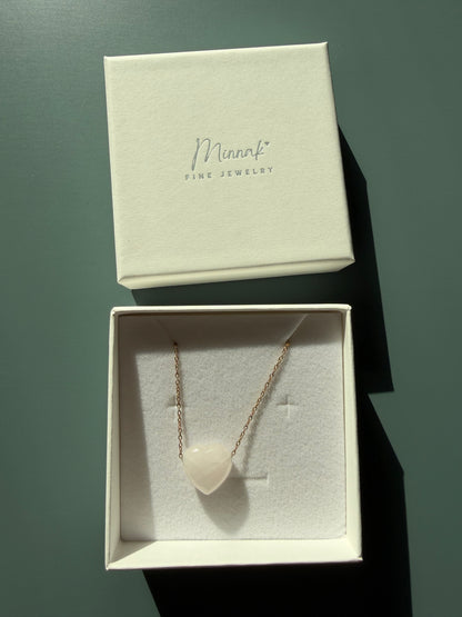 Soft Heart – Rosenquarz Herz Kette mit vergoldeter Kette – handgefertigt