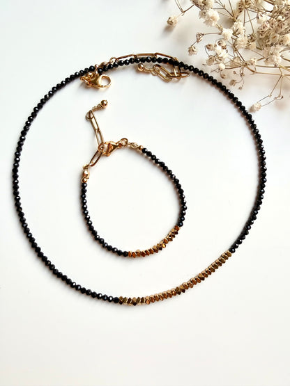 Midnight Edge – Halskette mit schwarzen Kristallperlen & goldenen Akzenten – handgefertigt