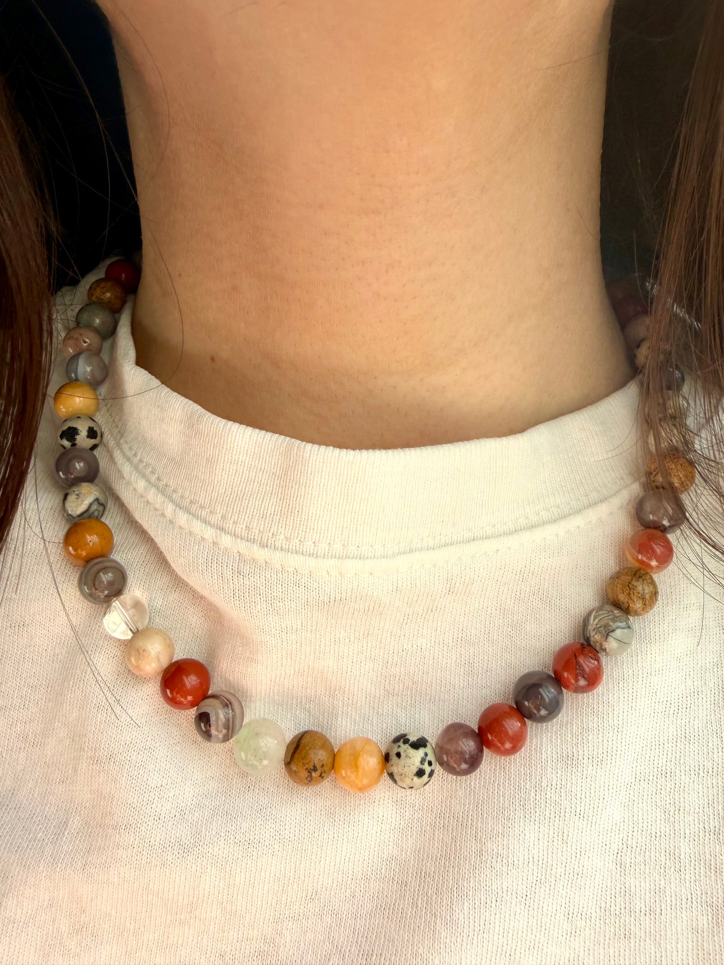 Earth Muse – Edelstein Halskette mit Jaspis, Achat & Natursteinen – handgefertigt