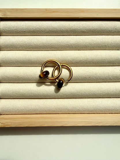 Mini Stone Circle – Ohrringe mit Donut Edelstein-Anhängern & Edelstahl 18k vergoldet