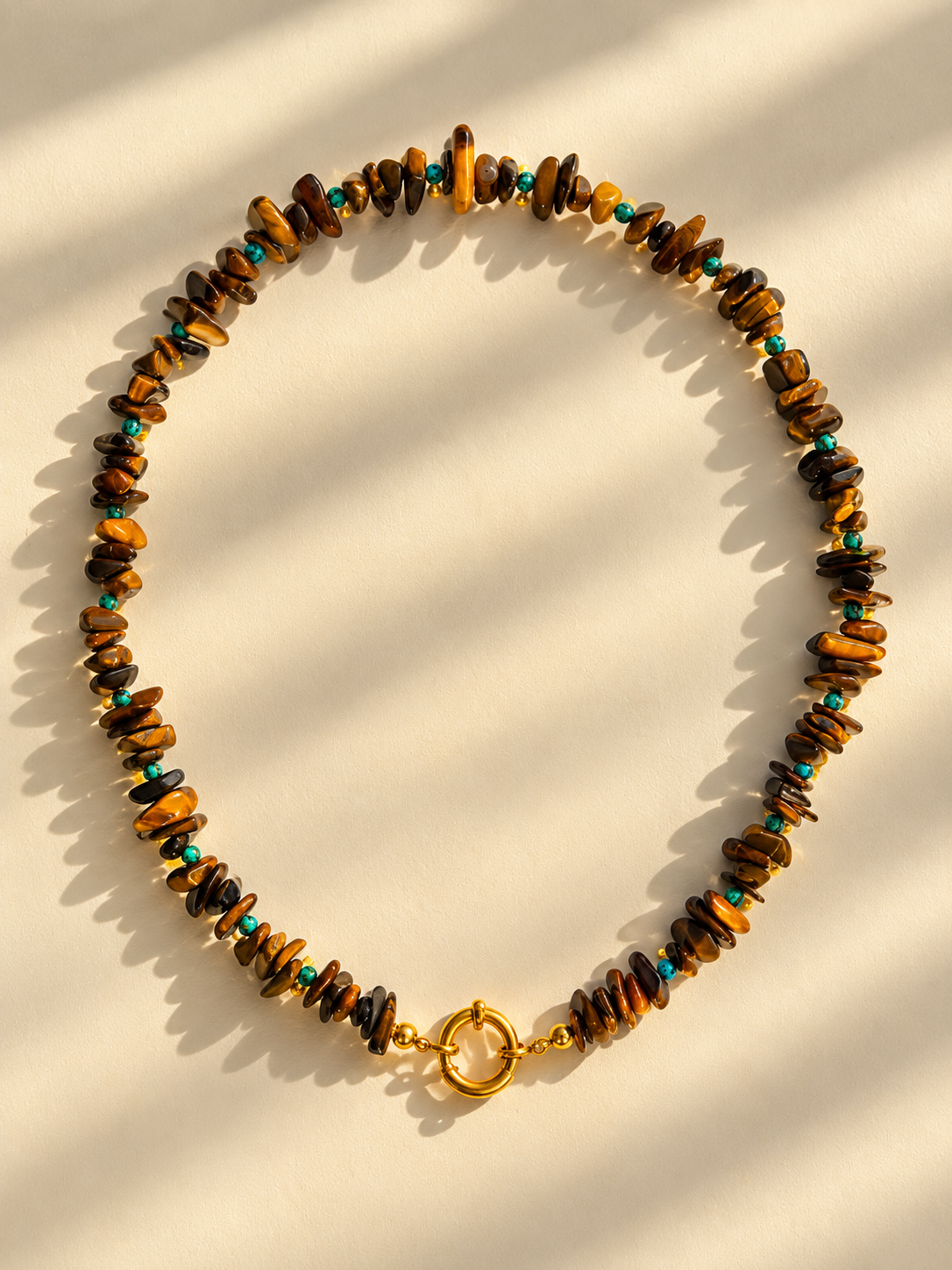 Golden Oasis – Halskette mit Tigerauge & grünen Akzenten