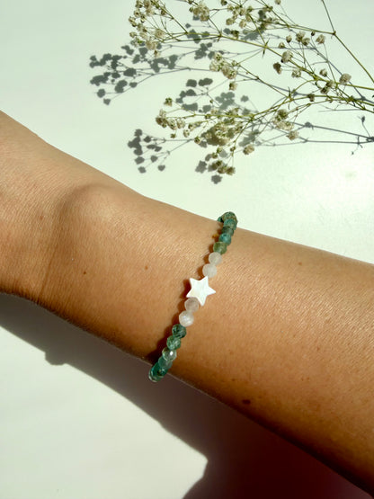 Sea Star Armband mit Aquamarin, Mondstein & Muschelstern – handgefertigt