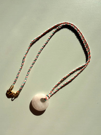 Pastel Cord – Rosenquarz Kette mit geflochtenem Band – handgefertigt