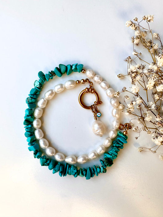 Süßwasserperlen-Kette mit Türkis-Splittern & Barock & Nazar-Anhänger