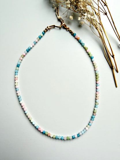 Soft Aura – Necklace made of faceted morganite stones – handmade