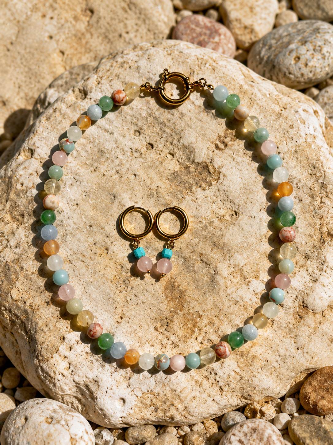 Cotton Sky – Naturstein Halskette 8 mm handgefertigt