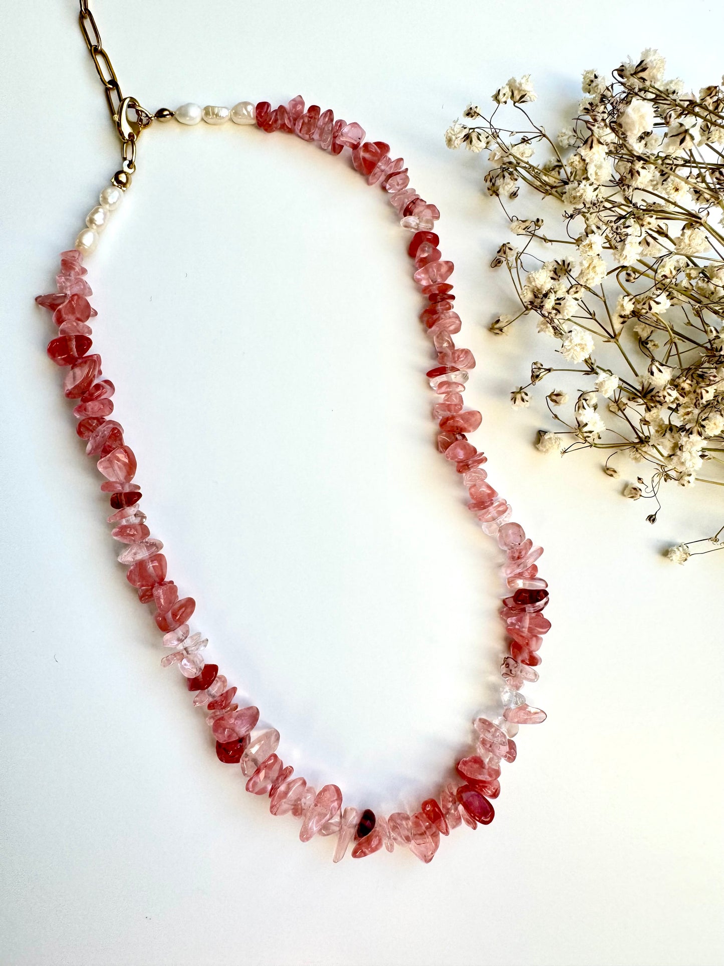 Gem Chip Necklace – 18k vergoldete Halskette mit Edelsteinchips in 4 Farben