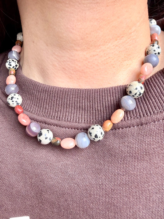 Terra Confetti – Edelstein Kette mit Picasso Jaspis, Dalmatiner Jaspis, Opal & Achat – handgefertigt