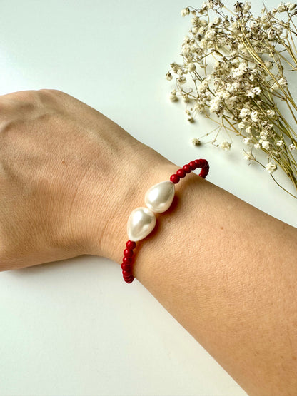 Armband mit Korallenperlen & Süßwasserperlen – 18k vergoldete Details, handgefertigt