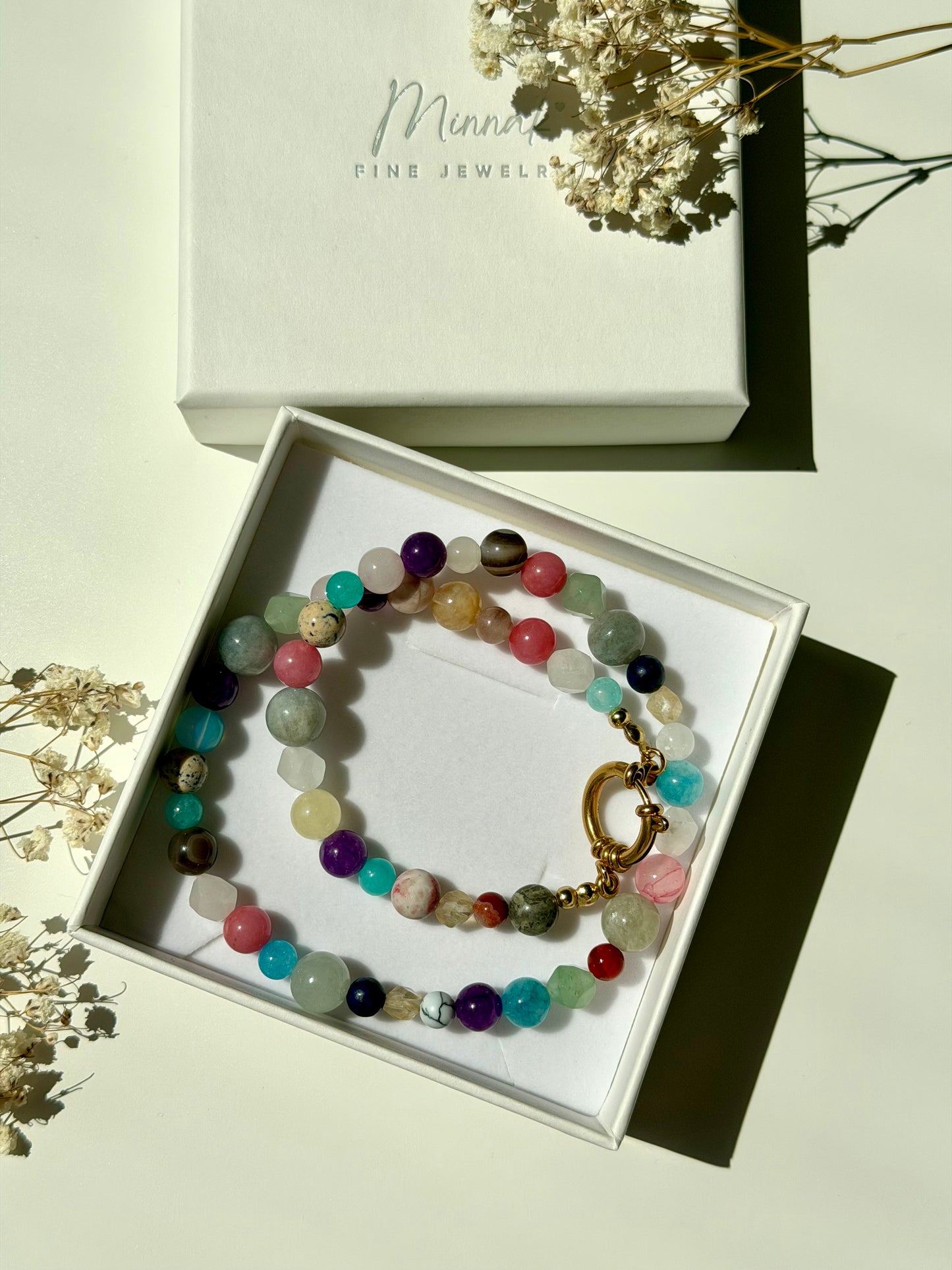 Lumi – Bunte Naturstein Halskette handgefertigt