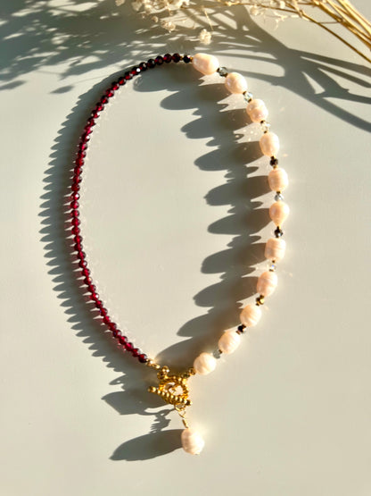 Ruby Pearl Glow – Garnet Necklace with Freshwater Pearls &amp; Toggle Clasp – Handmade