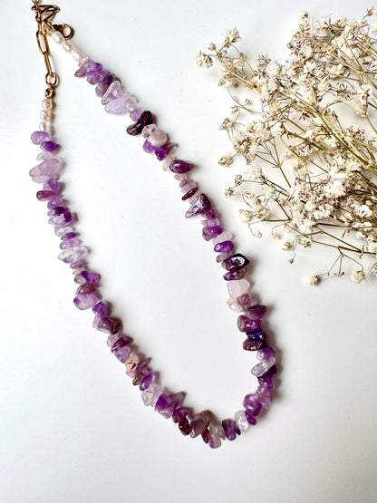 Gem Chip Necklace – 18k vergoldete Halskette mit Edelsteinchips in 4 Farben