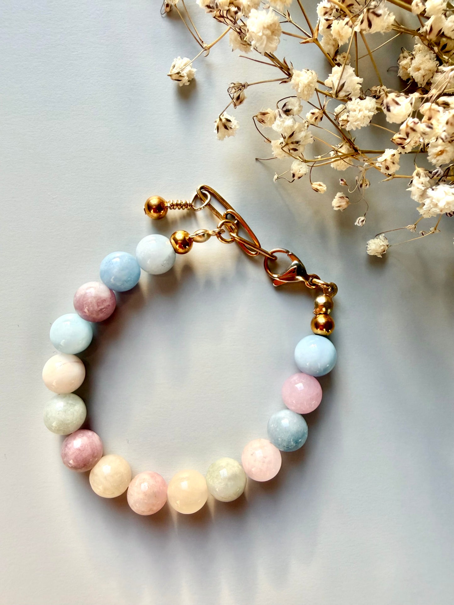 Bubble – Bracelet made of morganite gemstones with 18k gold-plated details – handmade
