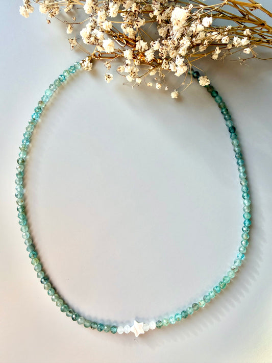 Sea Star – Halskette mit Aquamarin, Mondstein & Stern – handgefertigt
