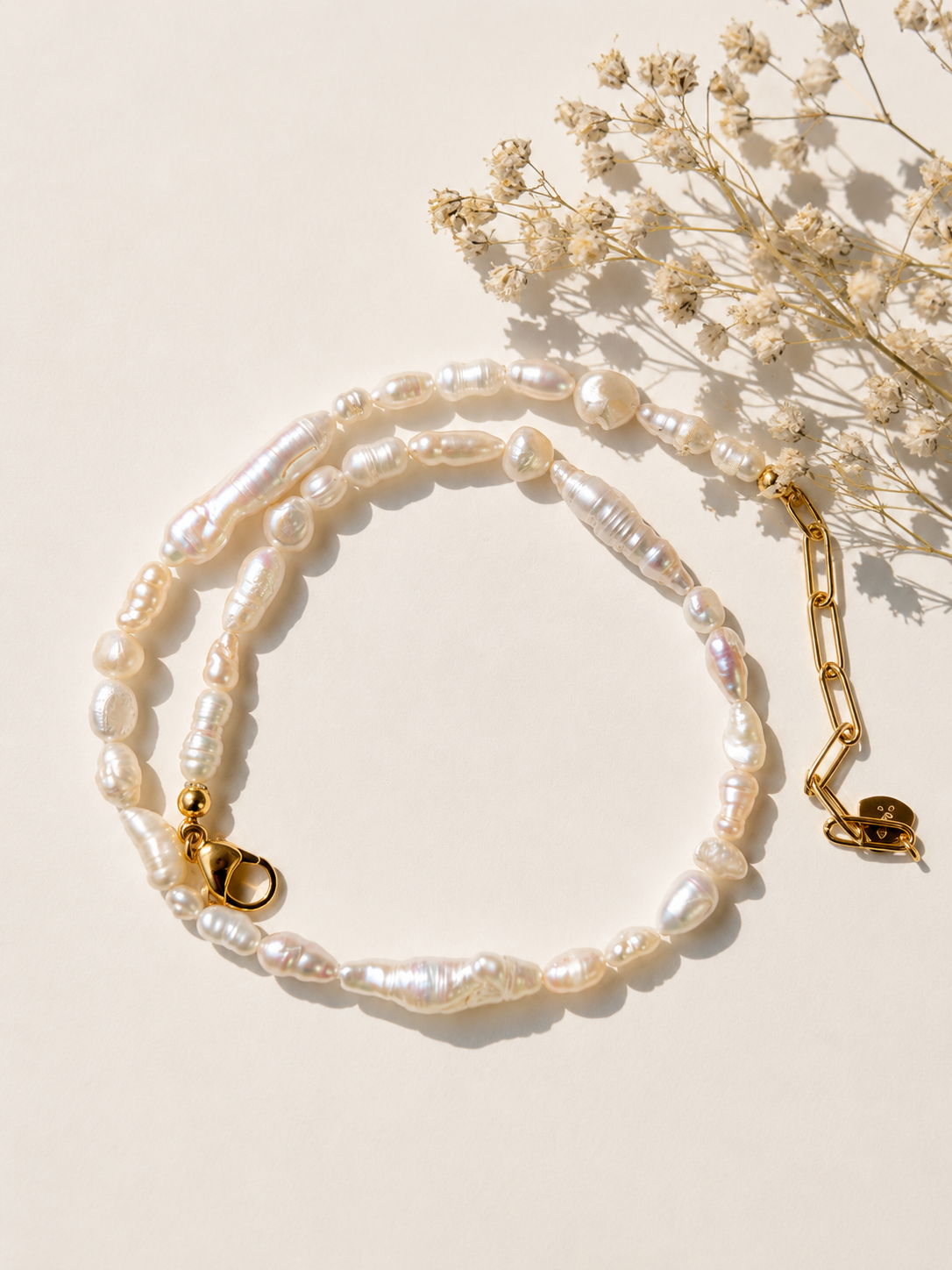 Pearl Drift – Halskette mit barocken Süßwasserperlen – handgefertigt